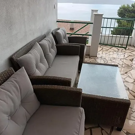 Daire Karla Jelsa (Hvar)