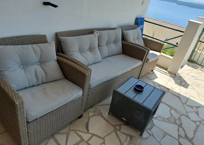 Karla Appartamento Jelsa (Hvar)